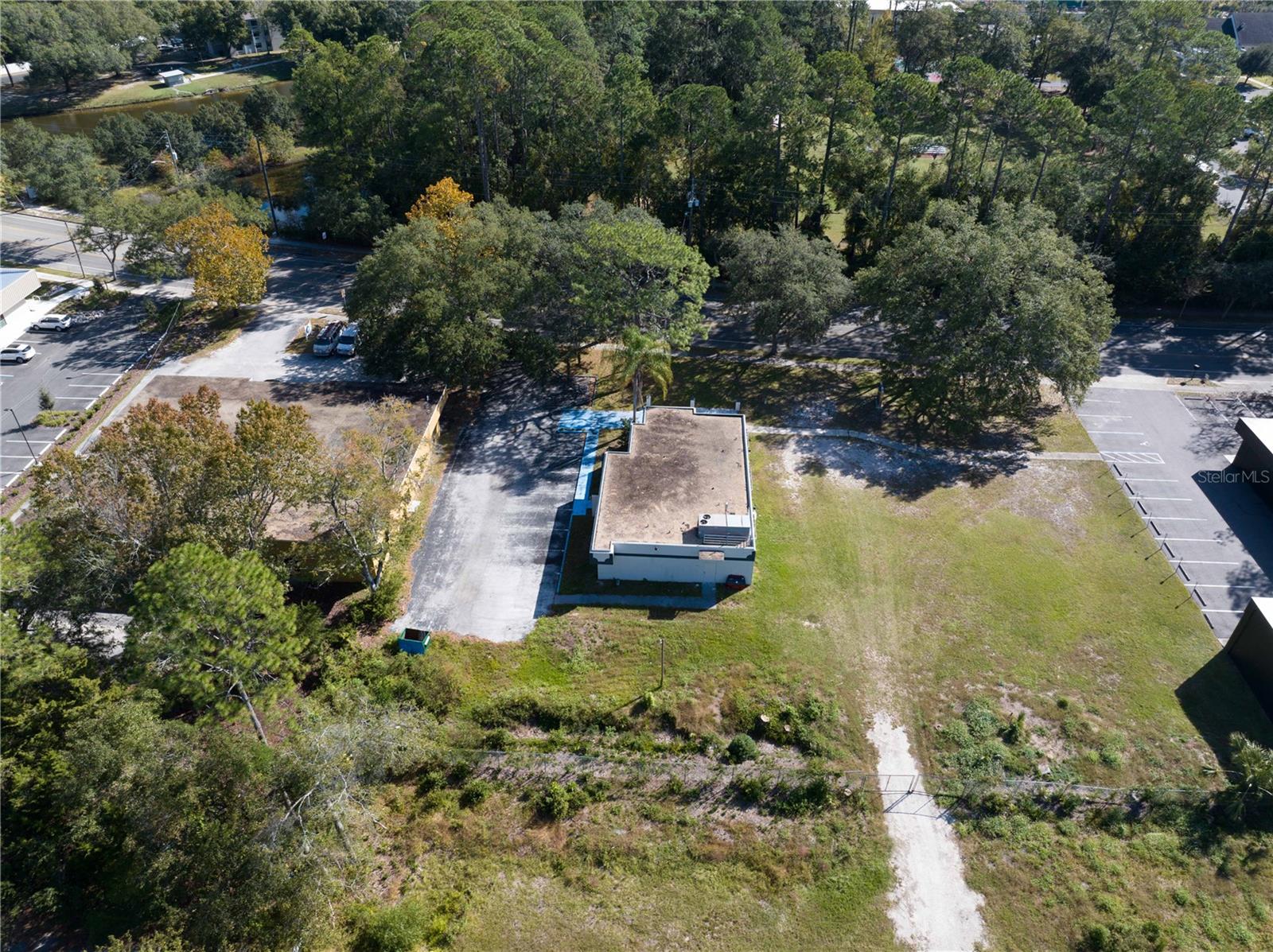 MCCOYS COMM CENTER - Commercial Sale