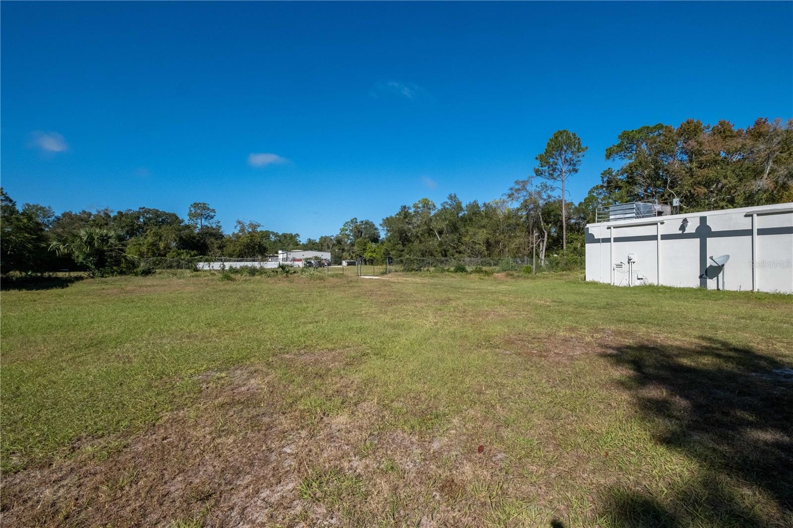 MCCOYS COMM CENTER - Commercial Sale