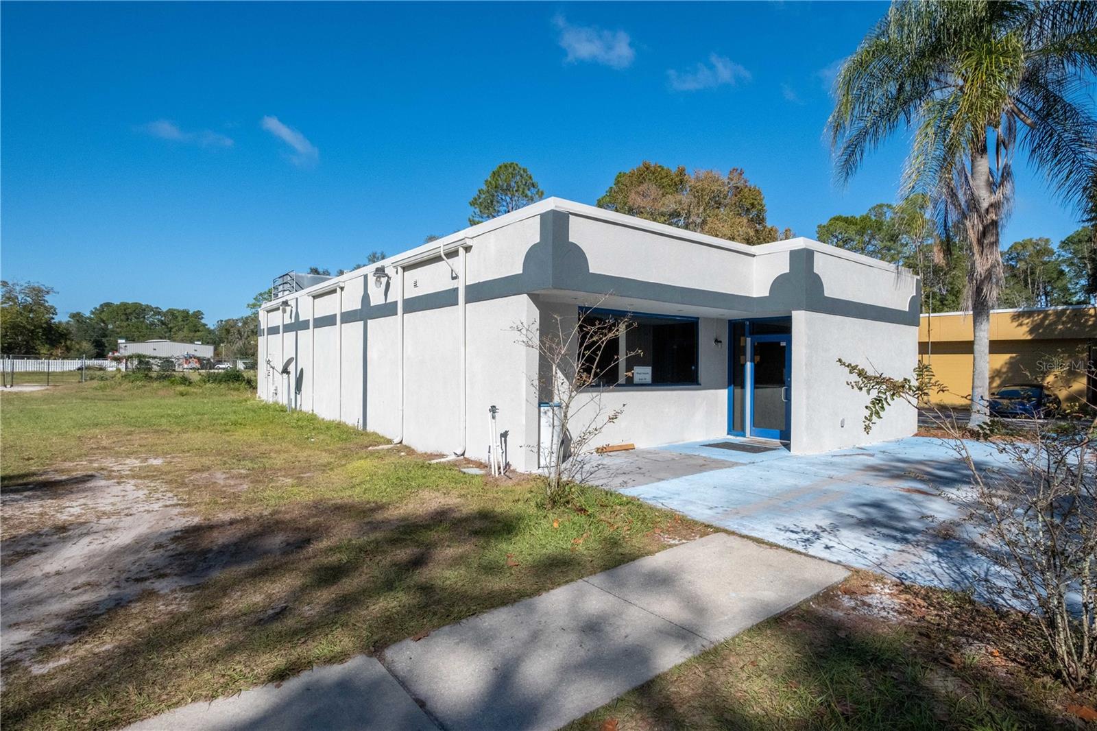 MCCOYS COMM CENTER - Commercial Sale