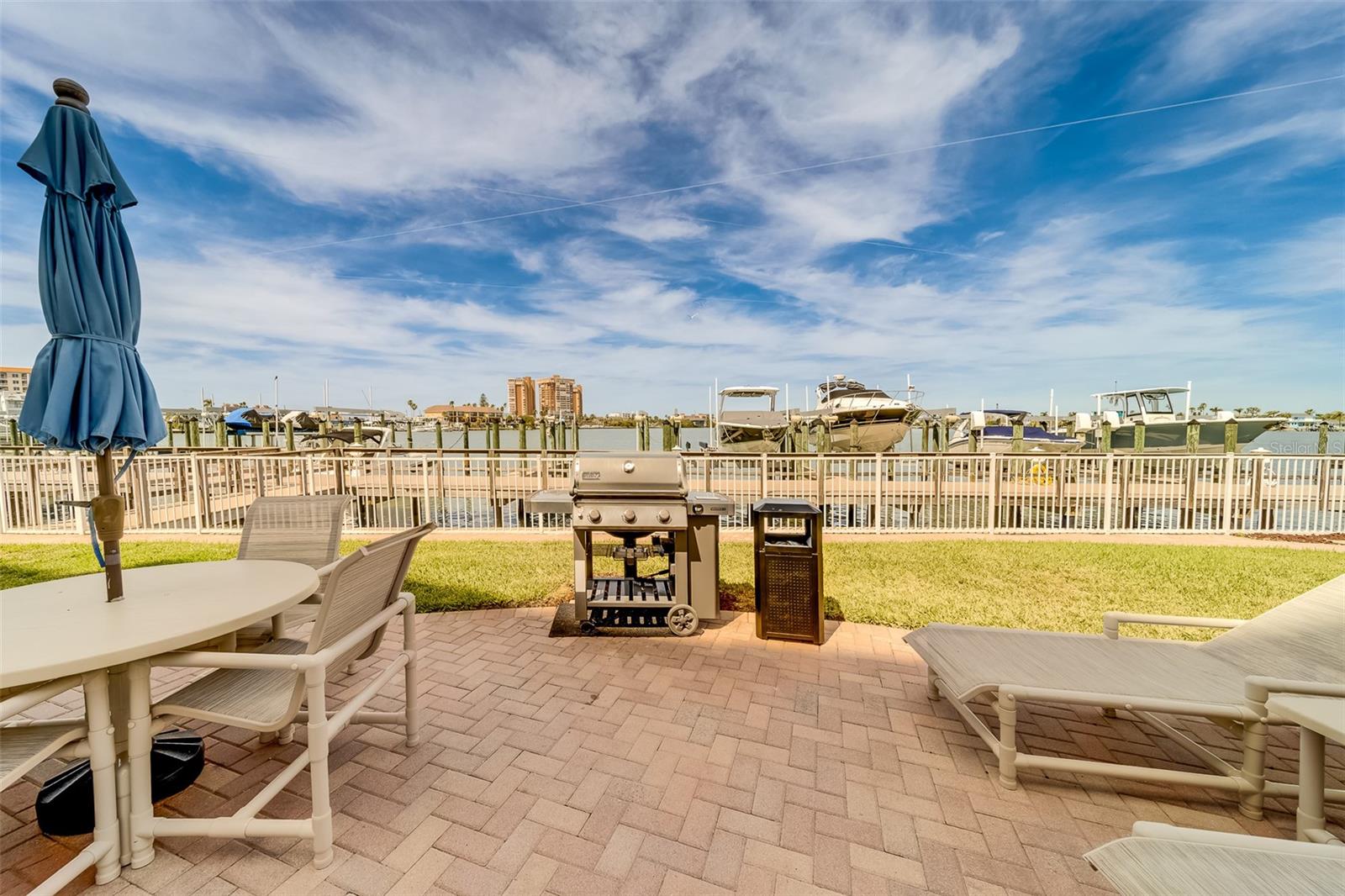 LA BAHIA CONDO - Residential Lease