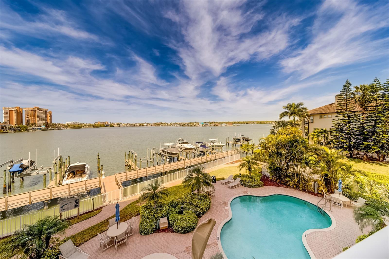 LA BAHIA CONDO - Residential Lease