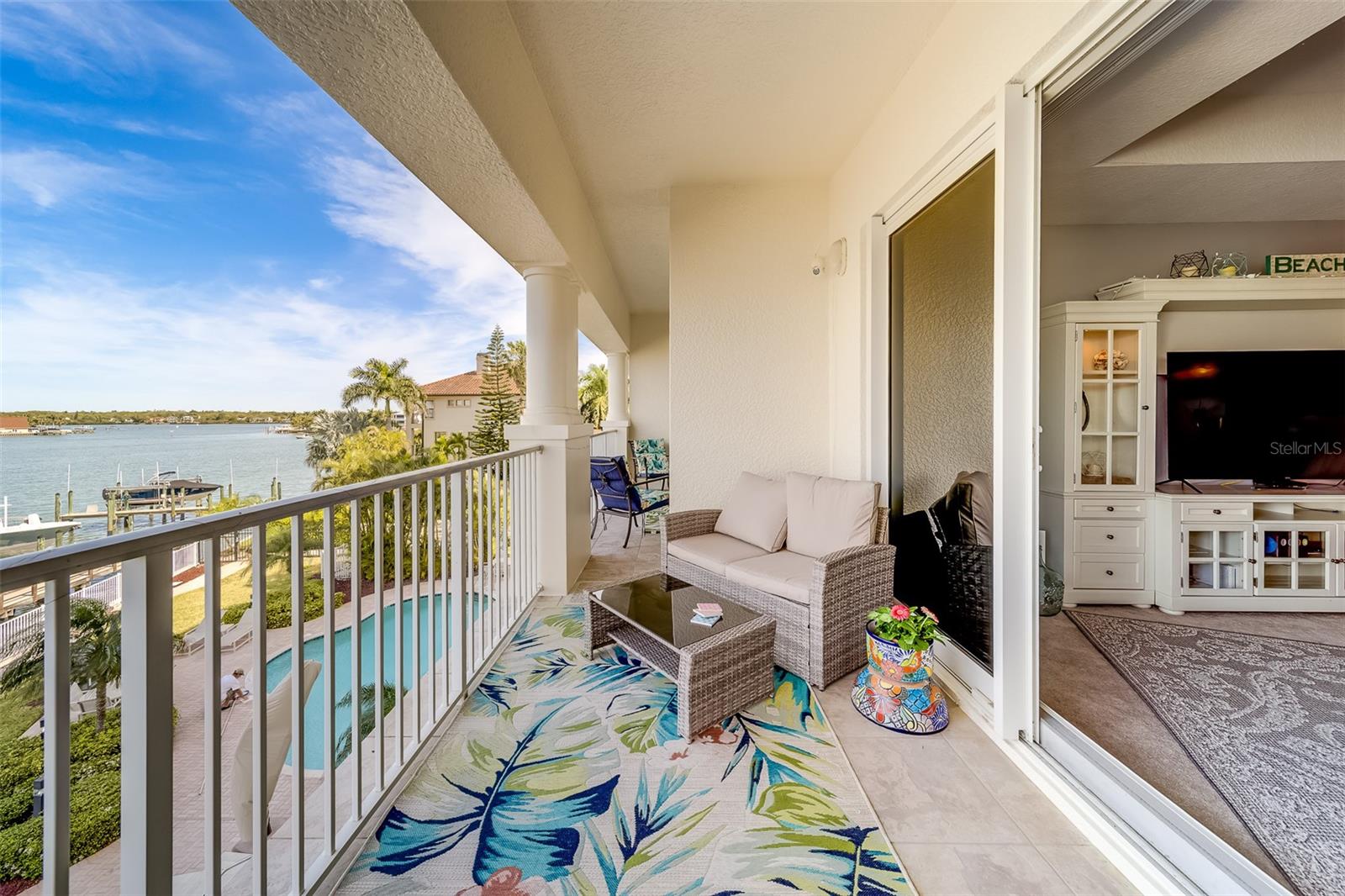 LA BAHIA CONDO - Residential Lease
