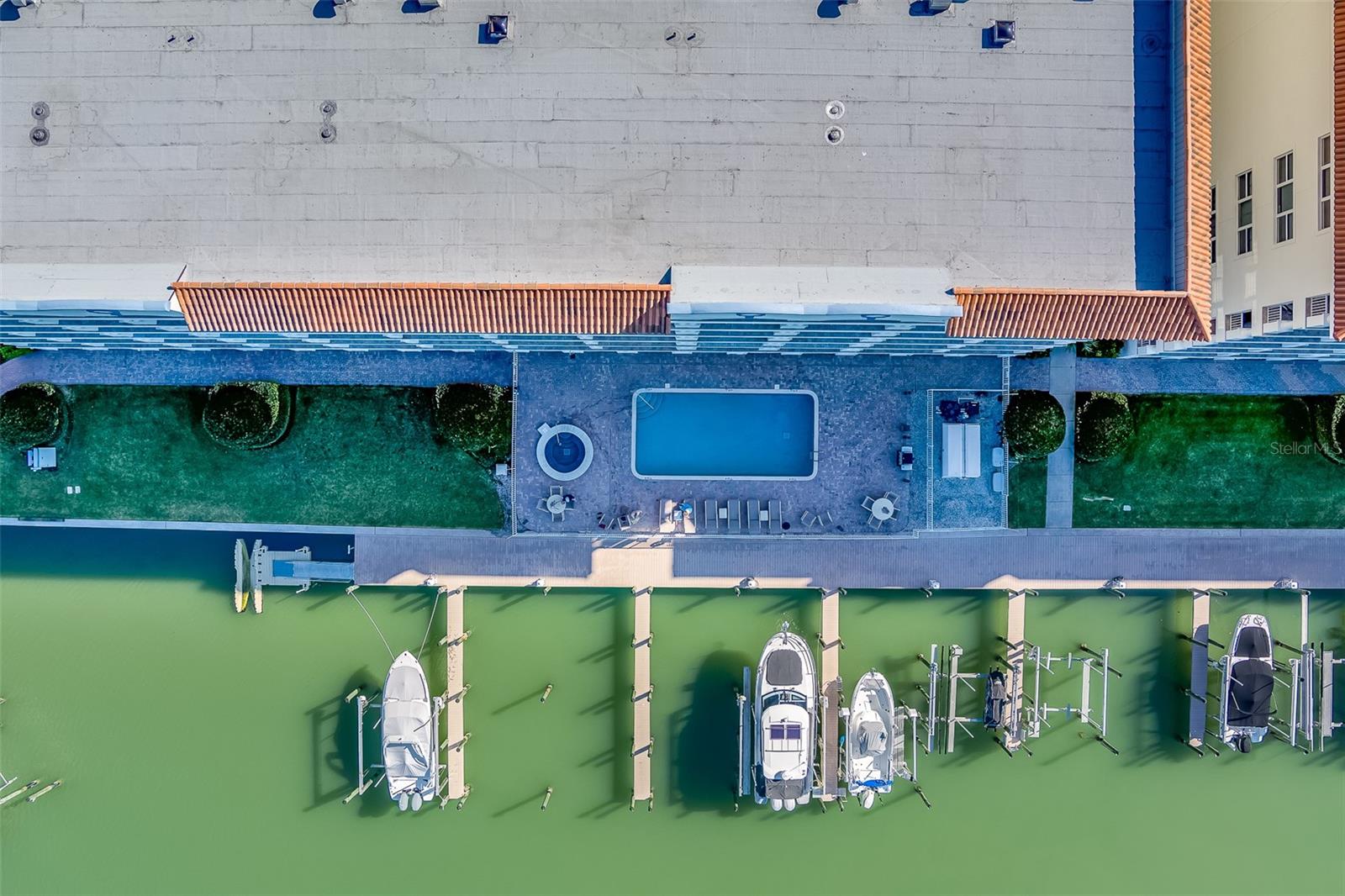 LA BAHIA CONDO - Residential Lease
