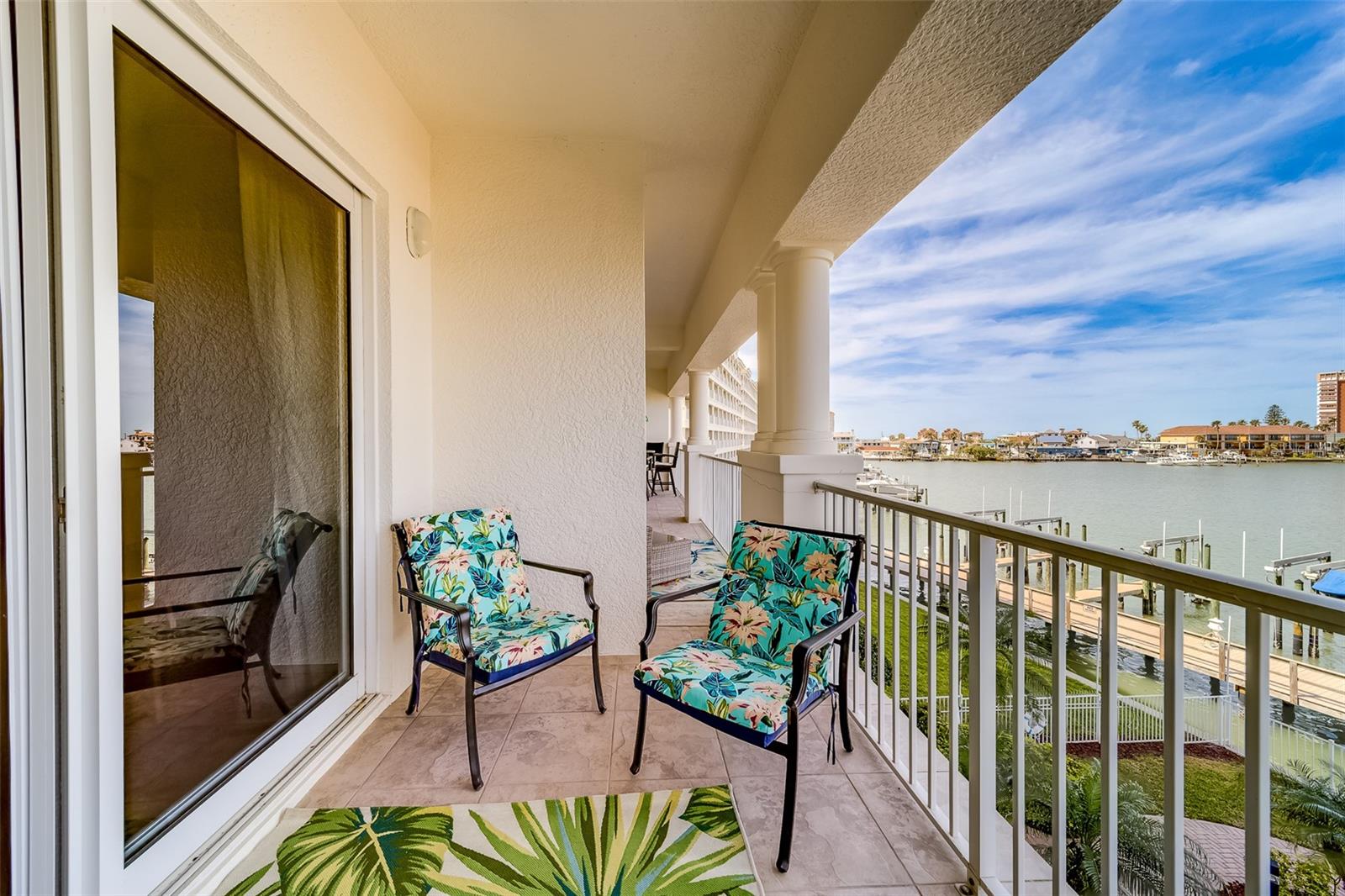 LA BAHIA CONDO - Residential Lease