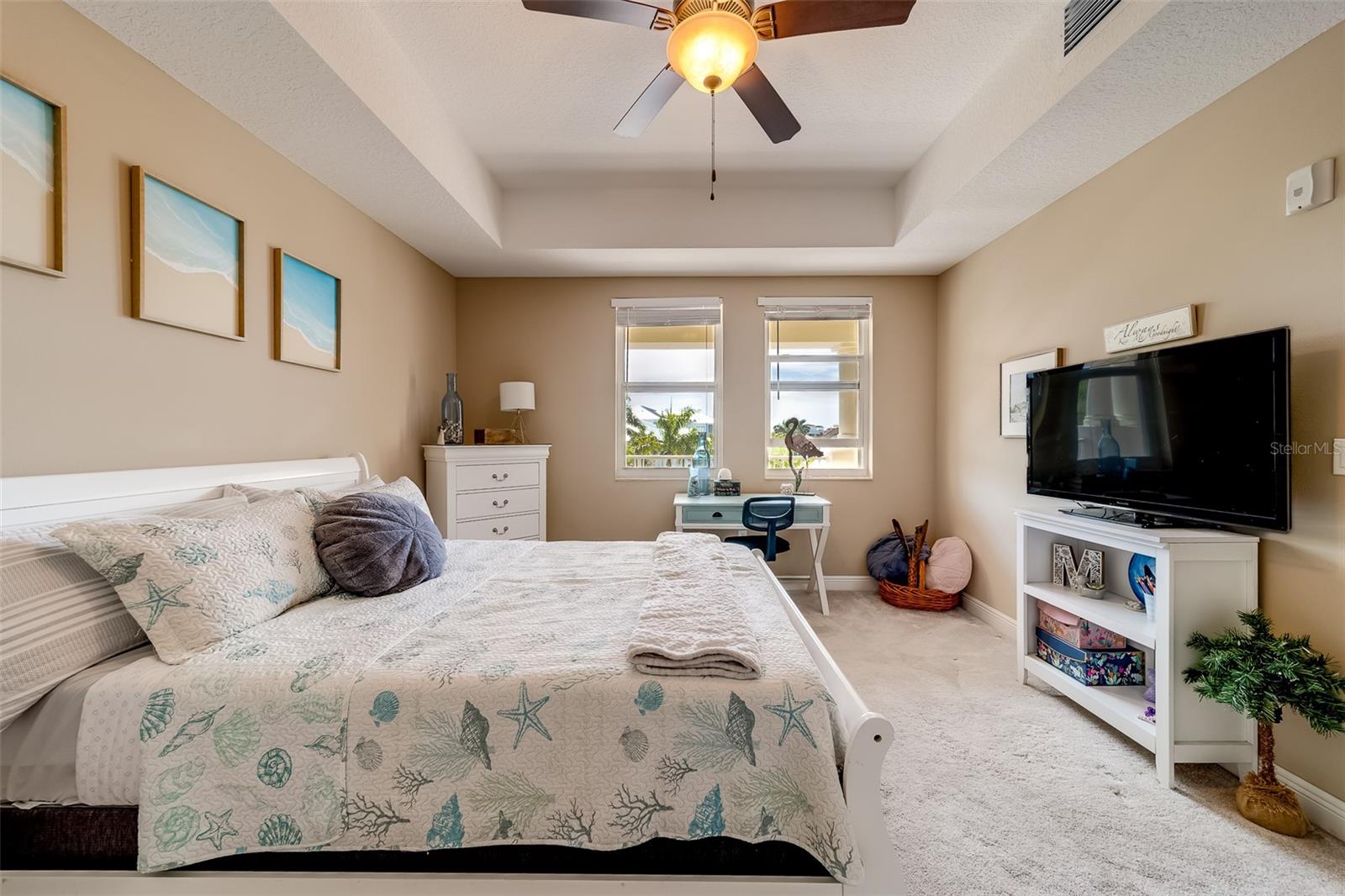 LA BAHIA CONDO - Residential Lease