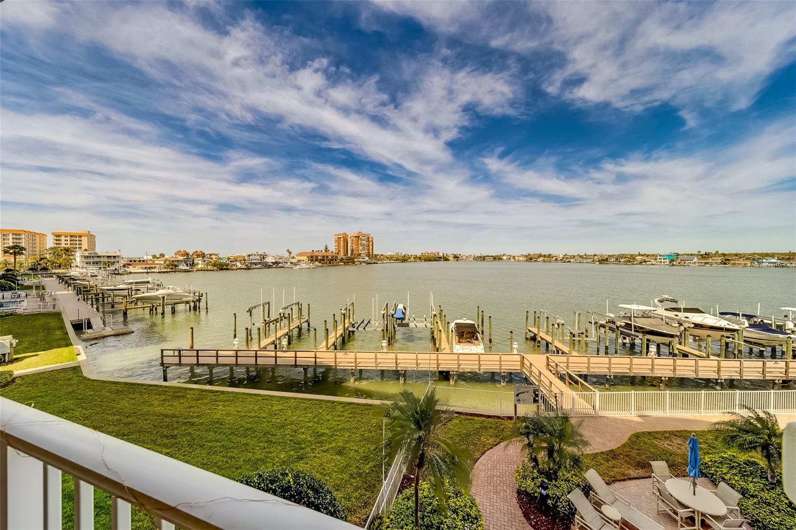 LA BAHIA CONDO - Residential Lease
