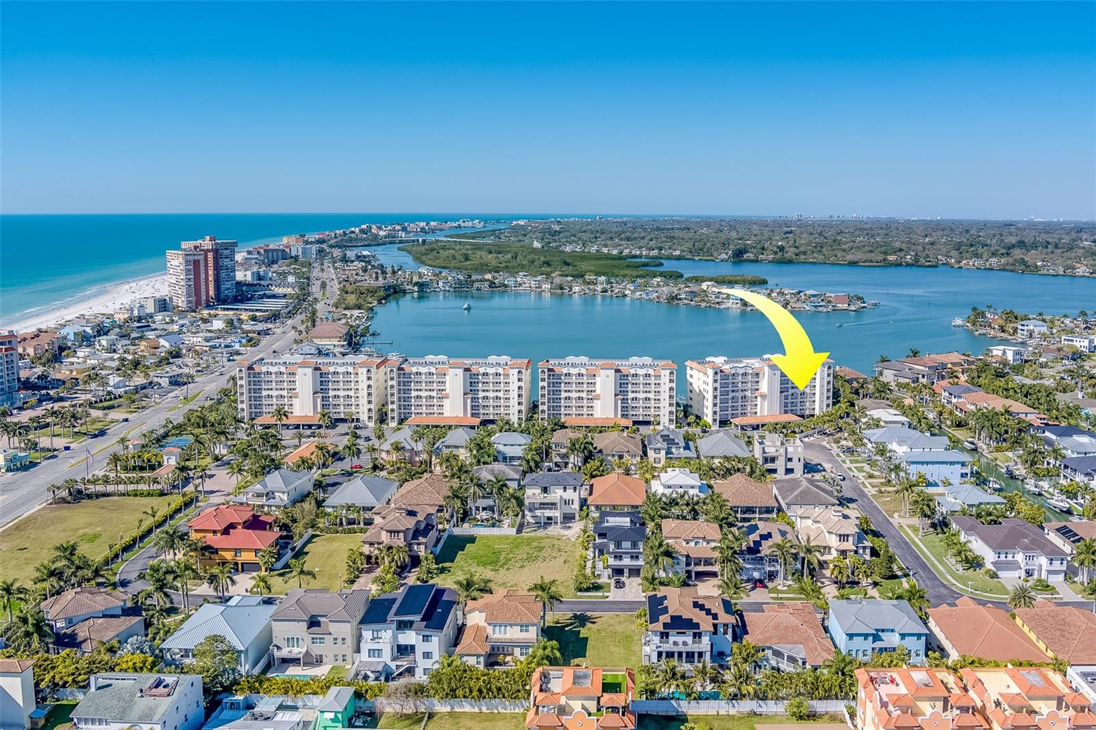 LA BAHIA CONDO - Residential Lease