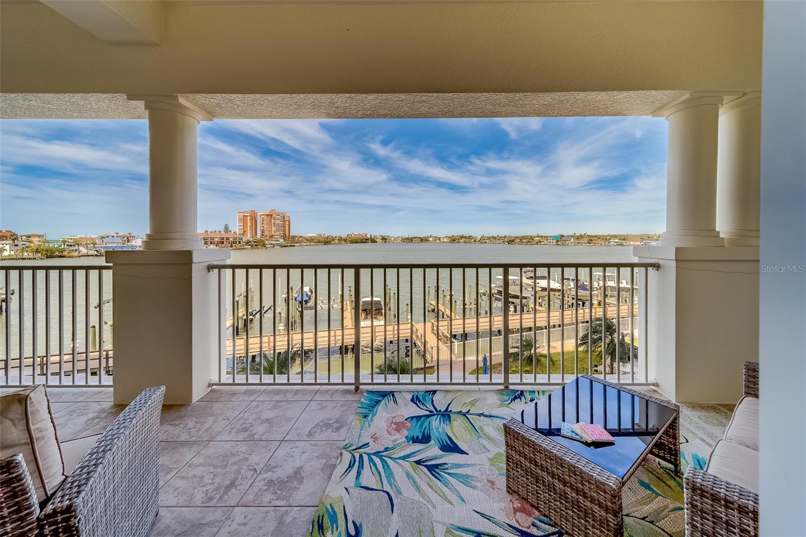 LA BAHIA CONDO - Residential Lease