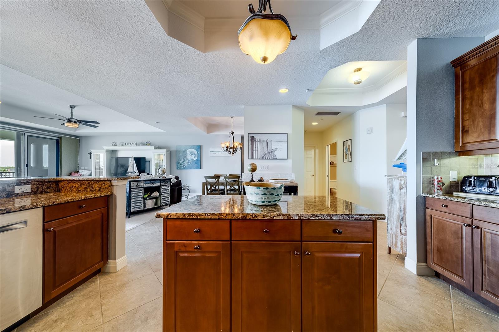 LA BAHIA CONDO - Residential Lease