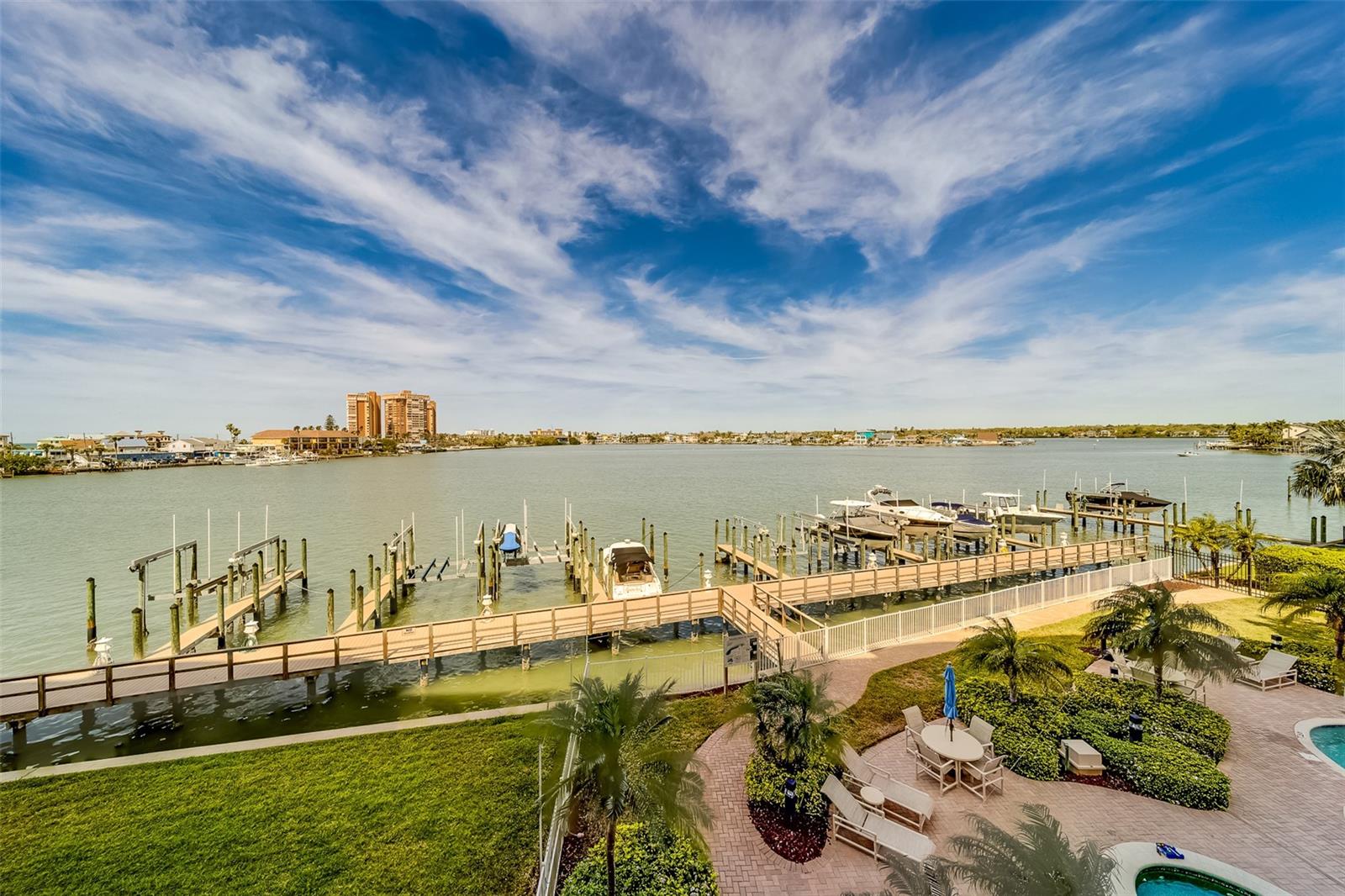 LA BAHIA CONDO - Residential Lease