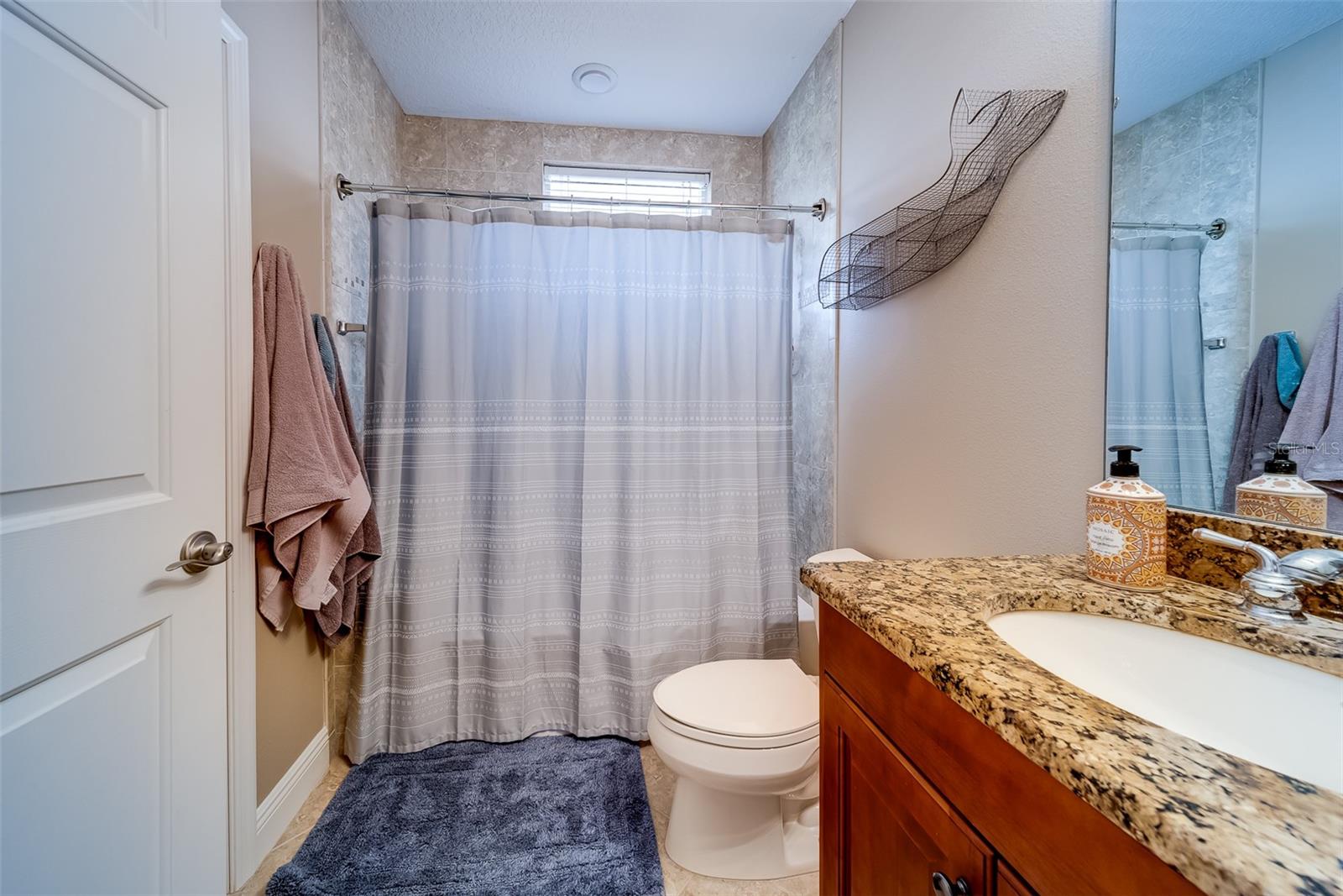LA BAHIA CONDO - Residential Lease