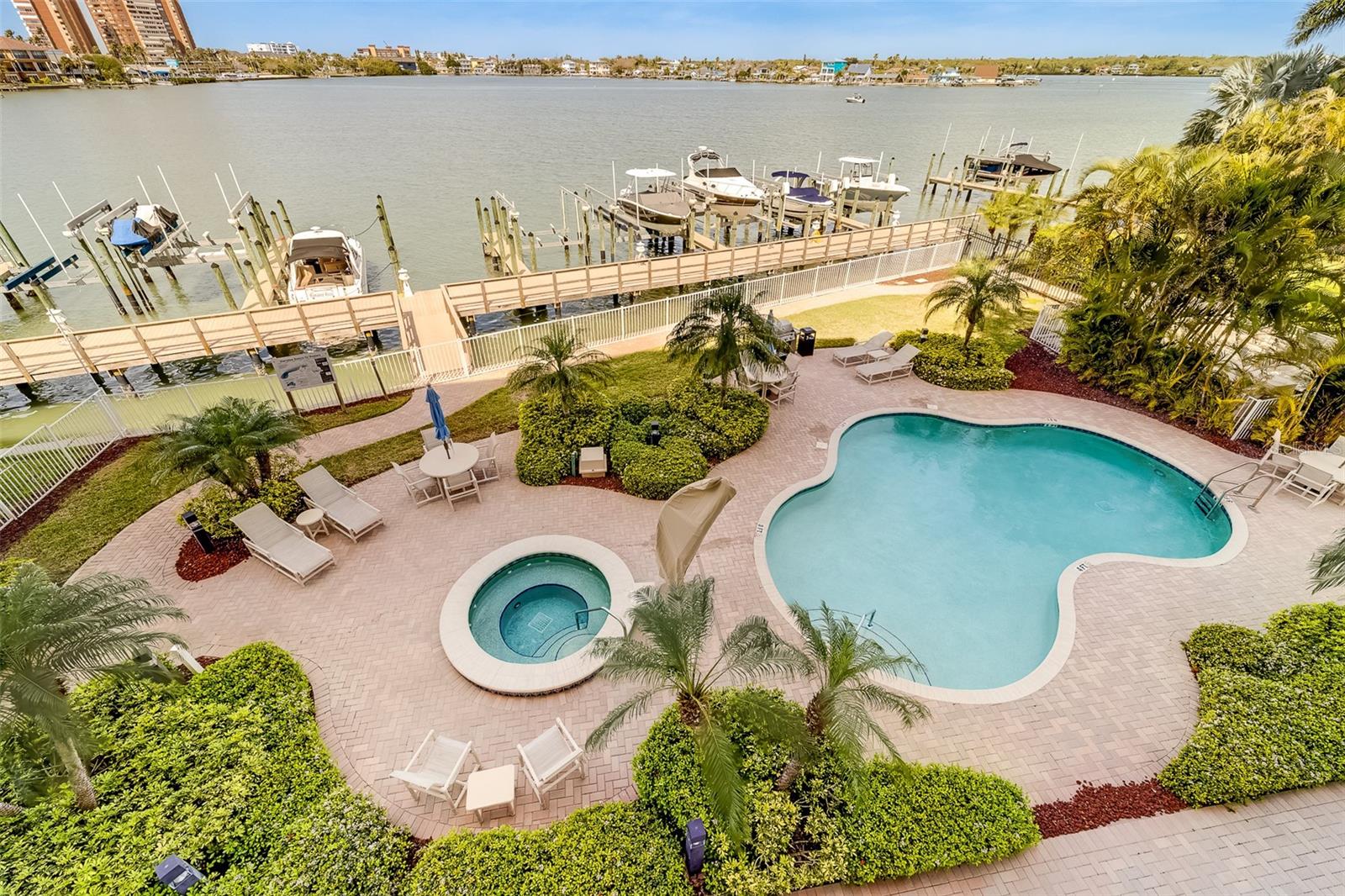 LA BAHIA CONDO - Residential Lease
