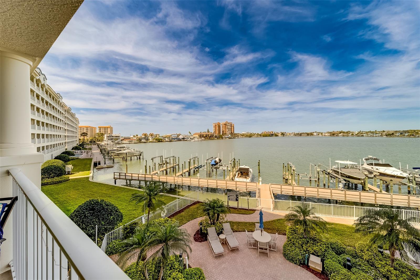 LA BAHIA CONDO - Residential Lease