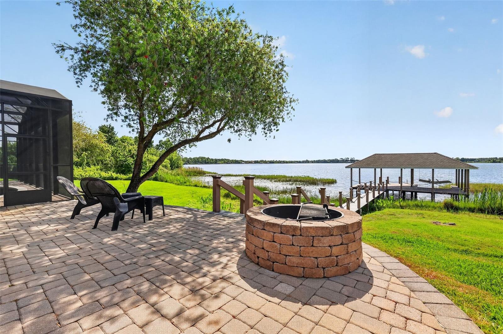 LOCH LEVEN PH 01 - Residential