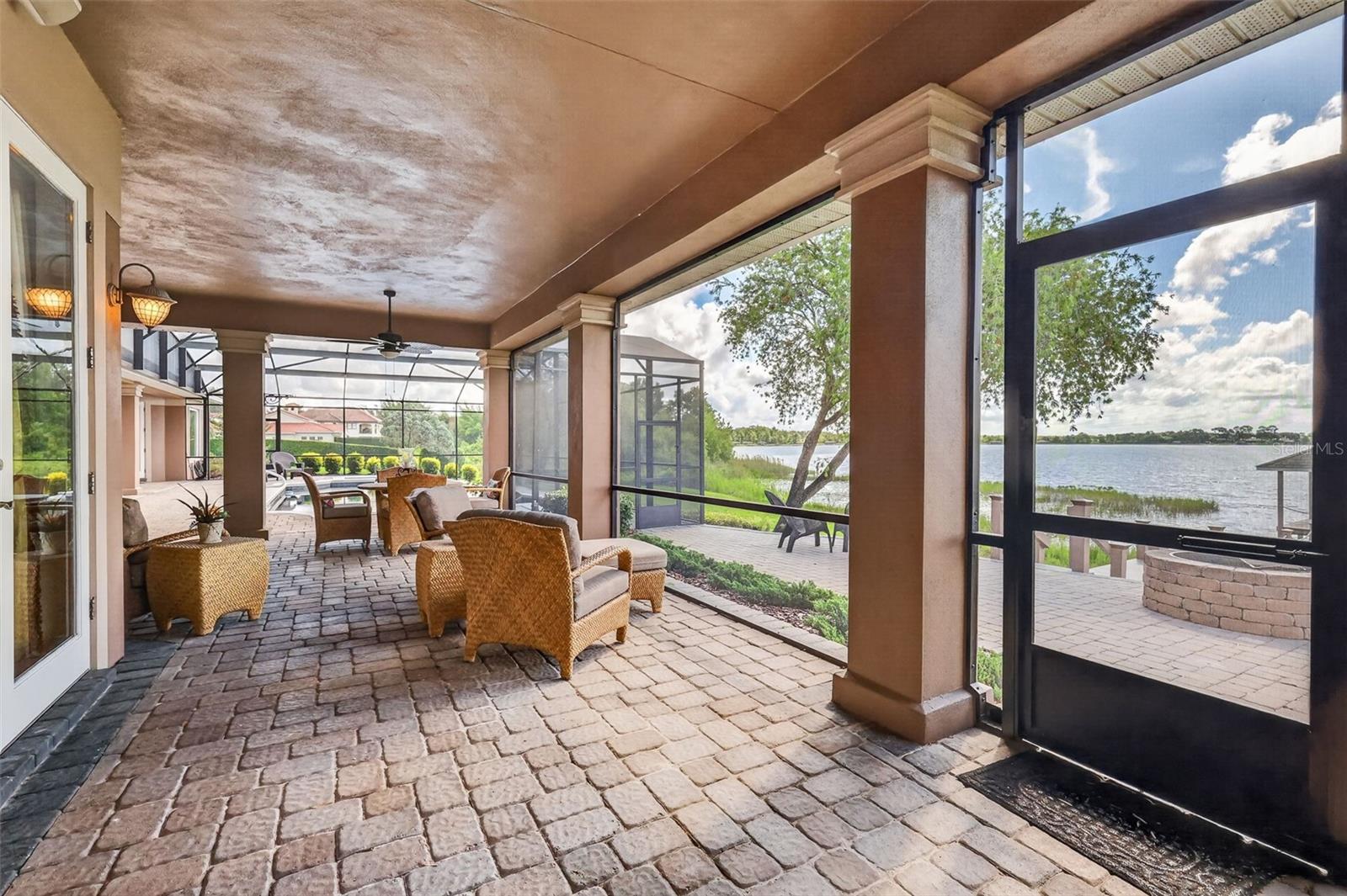 LOCH LEVEN PH 01 - Residential