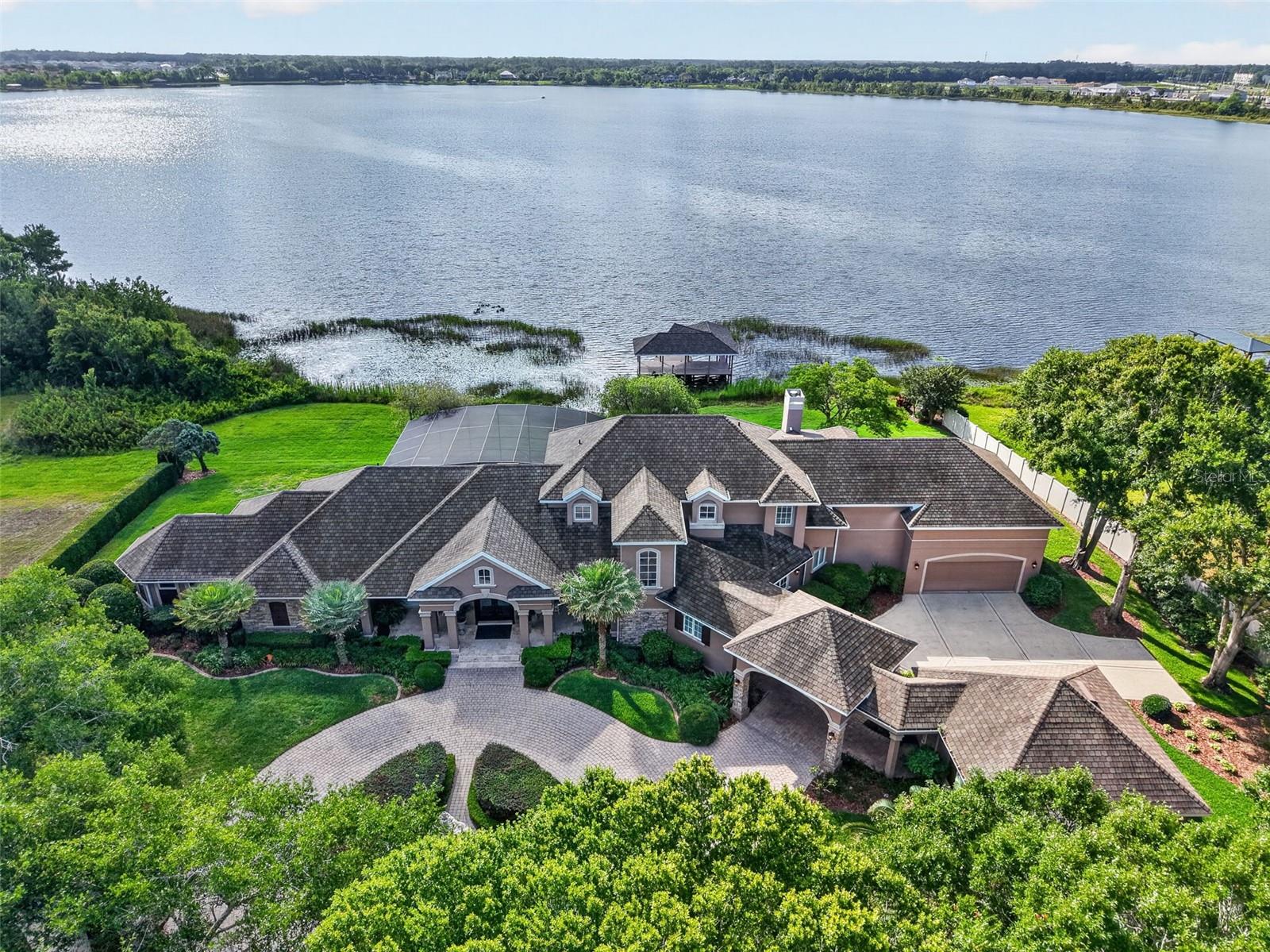 LOCH LEVEN PH 01 - Residential