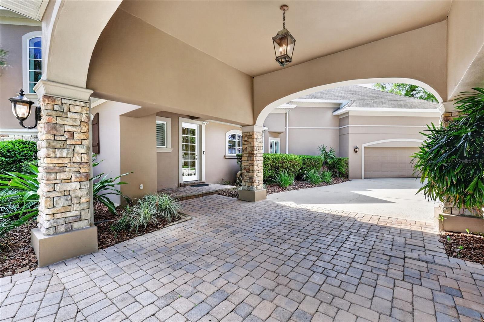 LOCH LEVEN PH 01 - Residential
