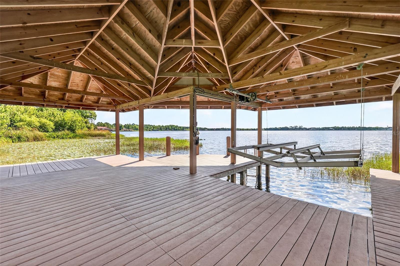 LOCH LEVEN PH 01 - Residential