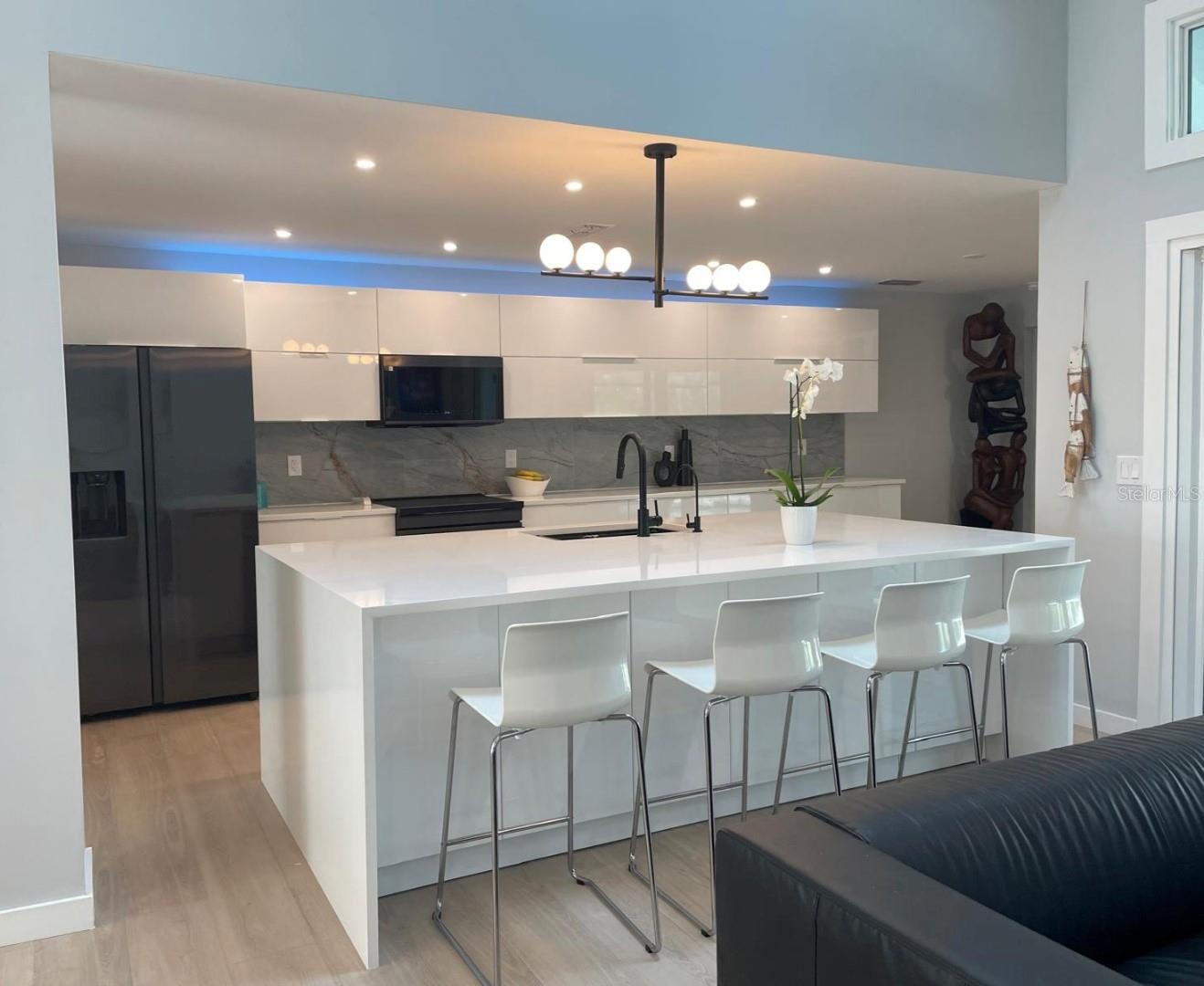 3634 TORREY PINES WAY WAY