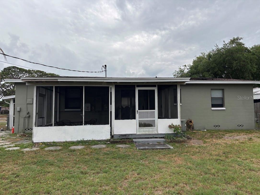 1312 AUDUBON DR
