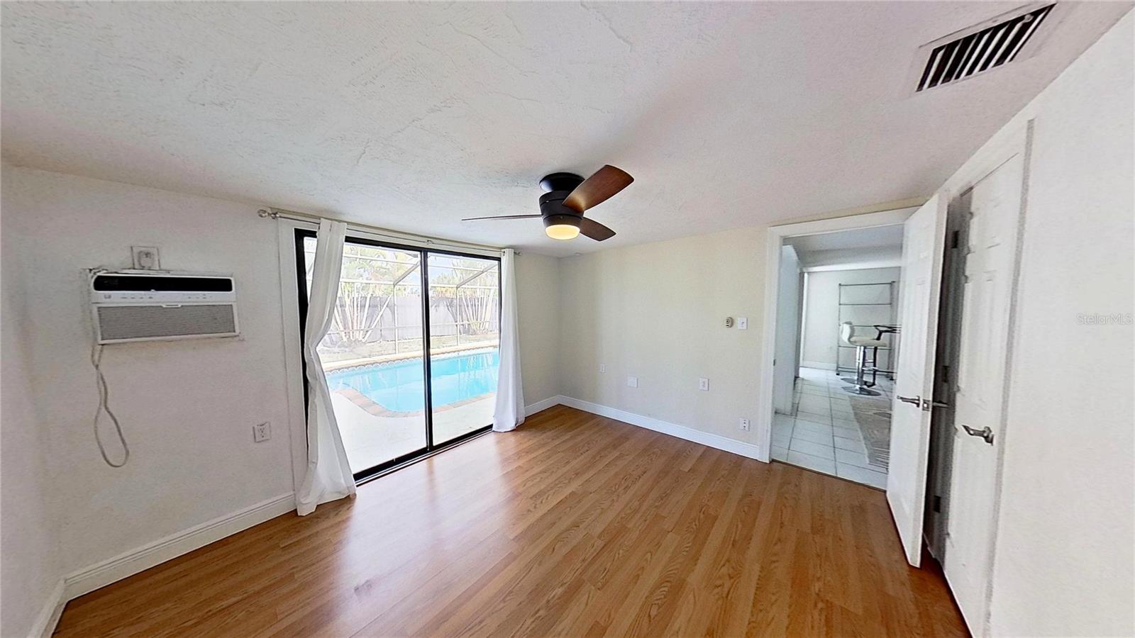 RIDGEWOOD ESTATES ADD 04 RESUB 01 - Residential