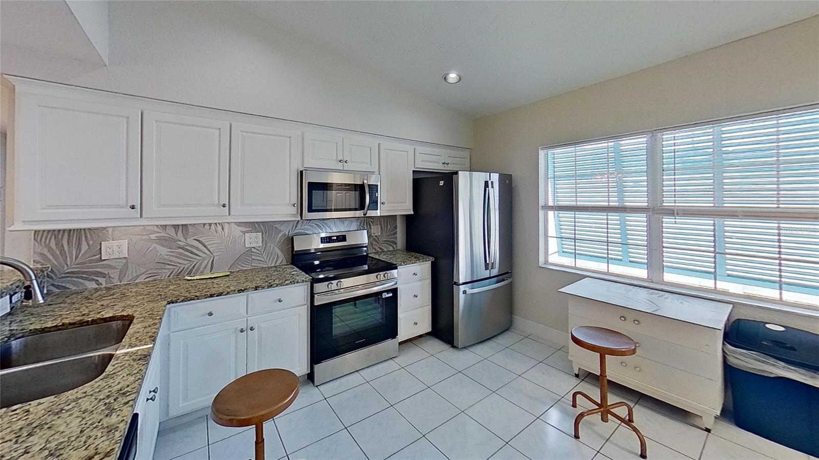 RIDGEWOOD ESTATES ADD 04 RESUB 01 - Residential