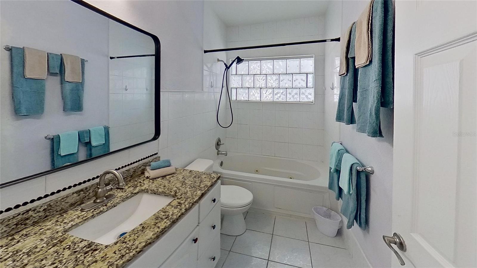 RIDGEWOOD ESTATES ADD 04 RESUB 01 - Residential