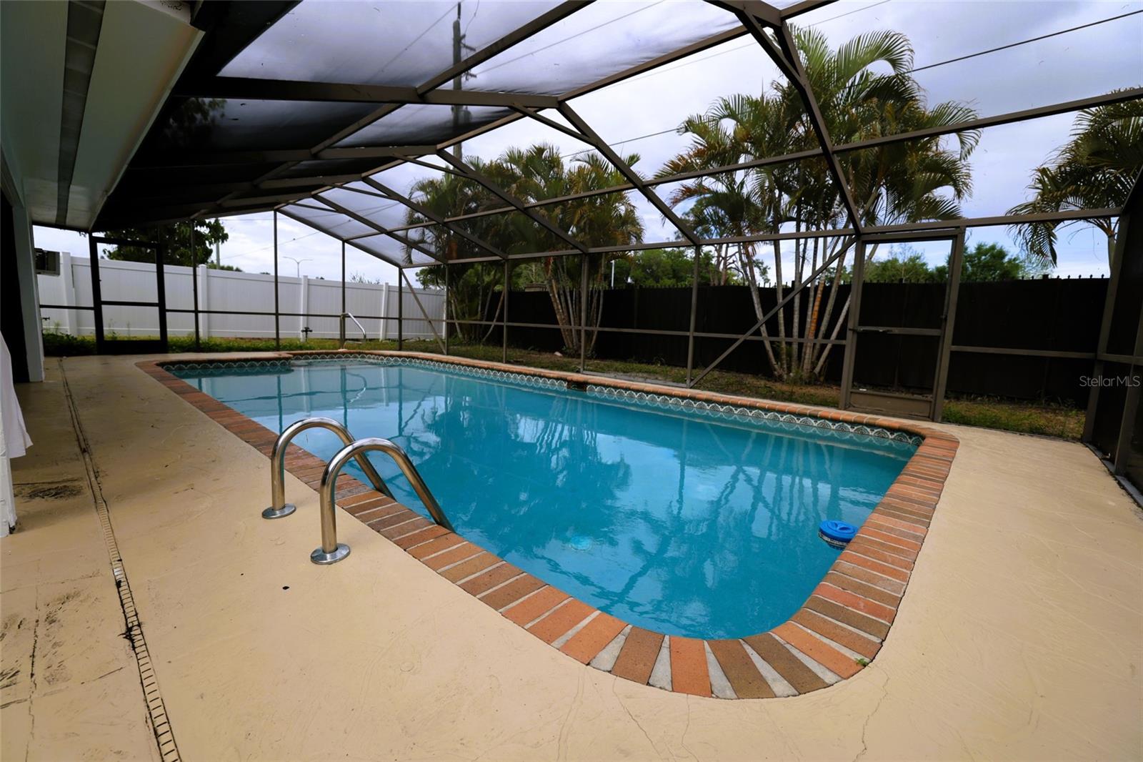 RIDGEWOOD ESTATES ADD 04 RESUB 01 - Residential