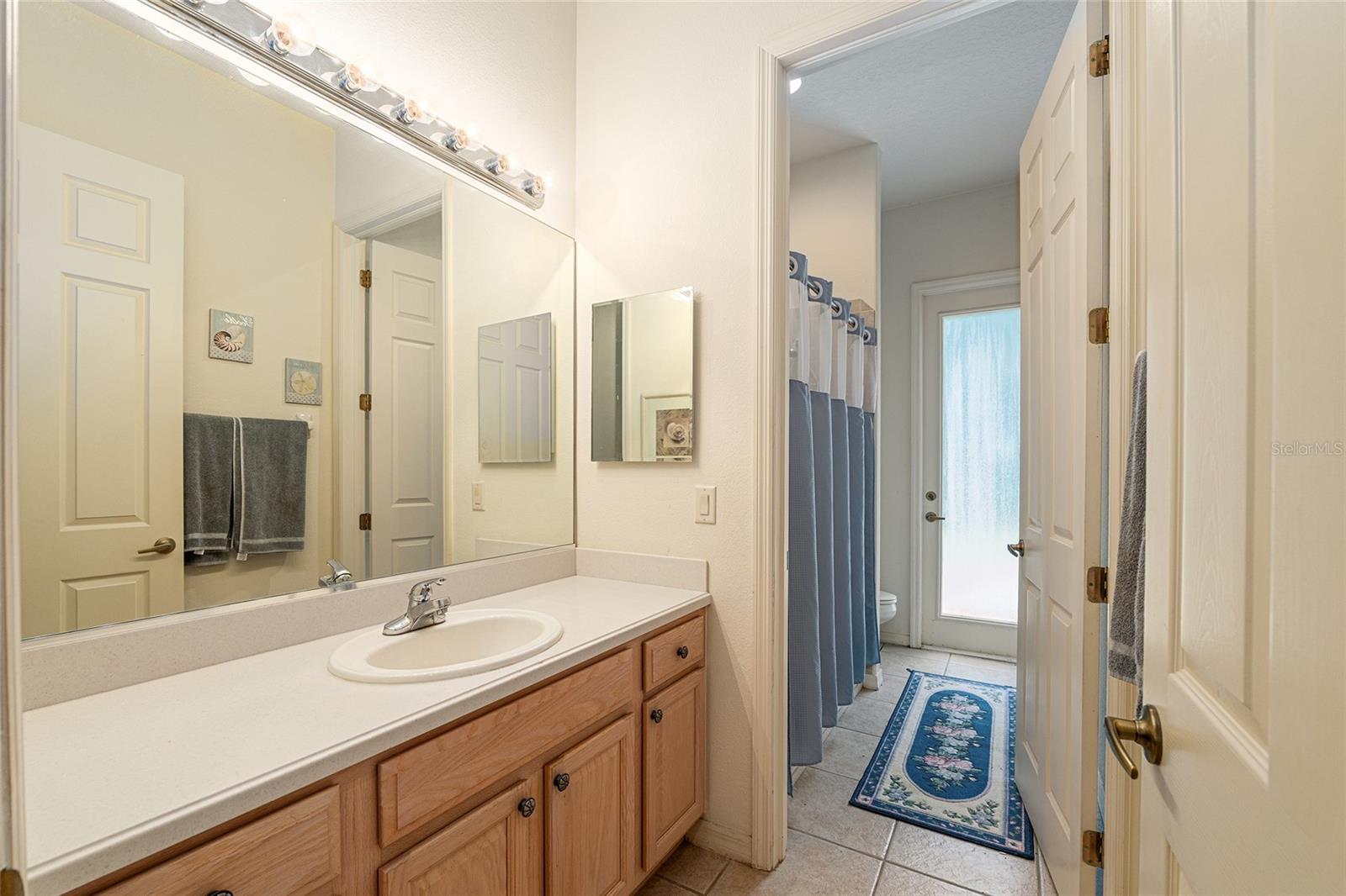 WOODSIDE - Residential