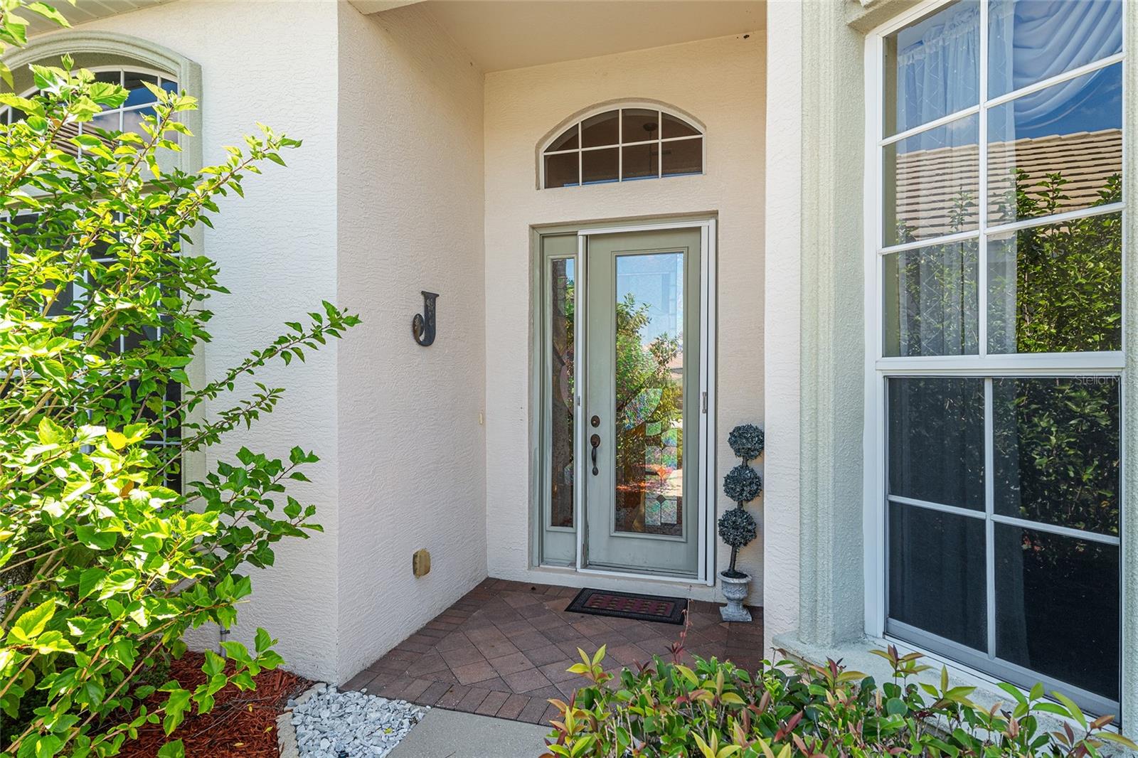 WOODSIDE - Residential