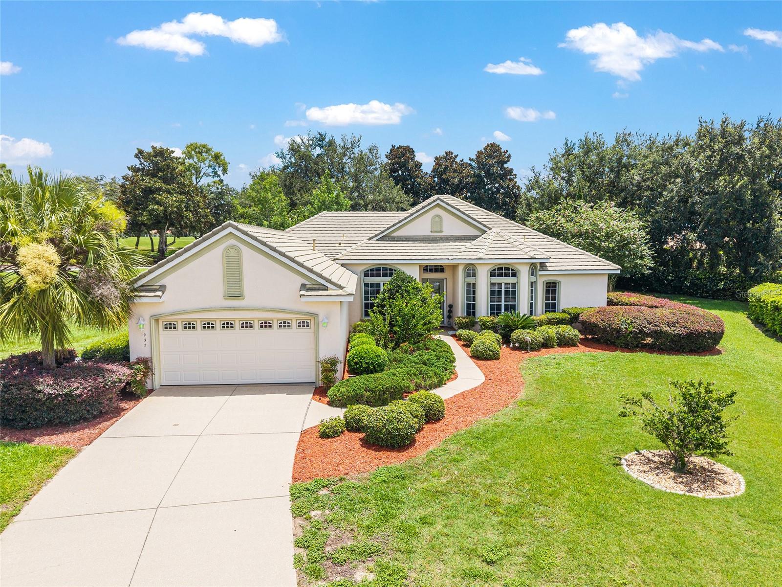 WOODSIDE - Residential