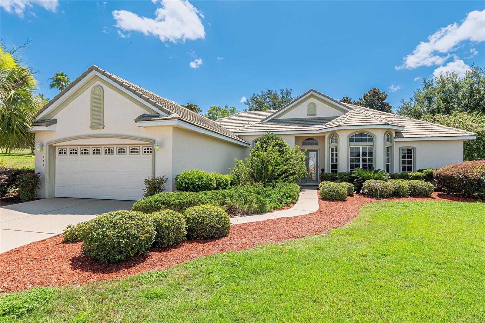 WOODSIDE - Residential