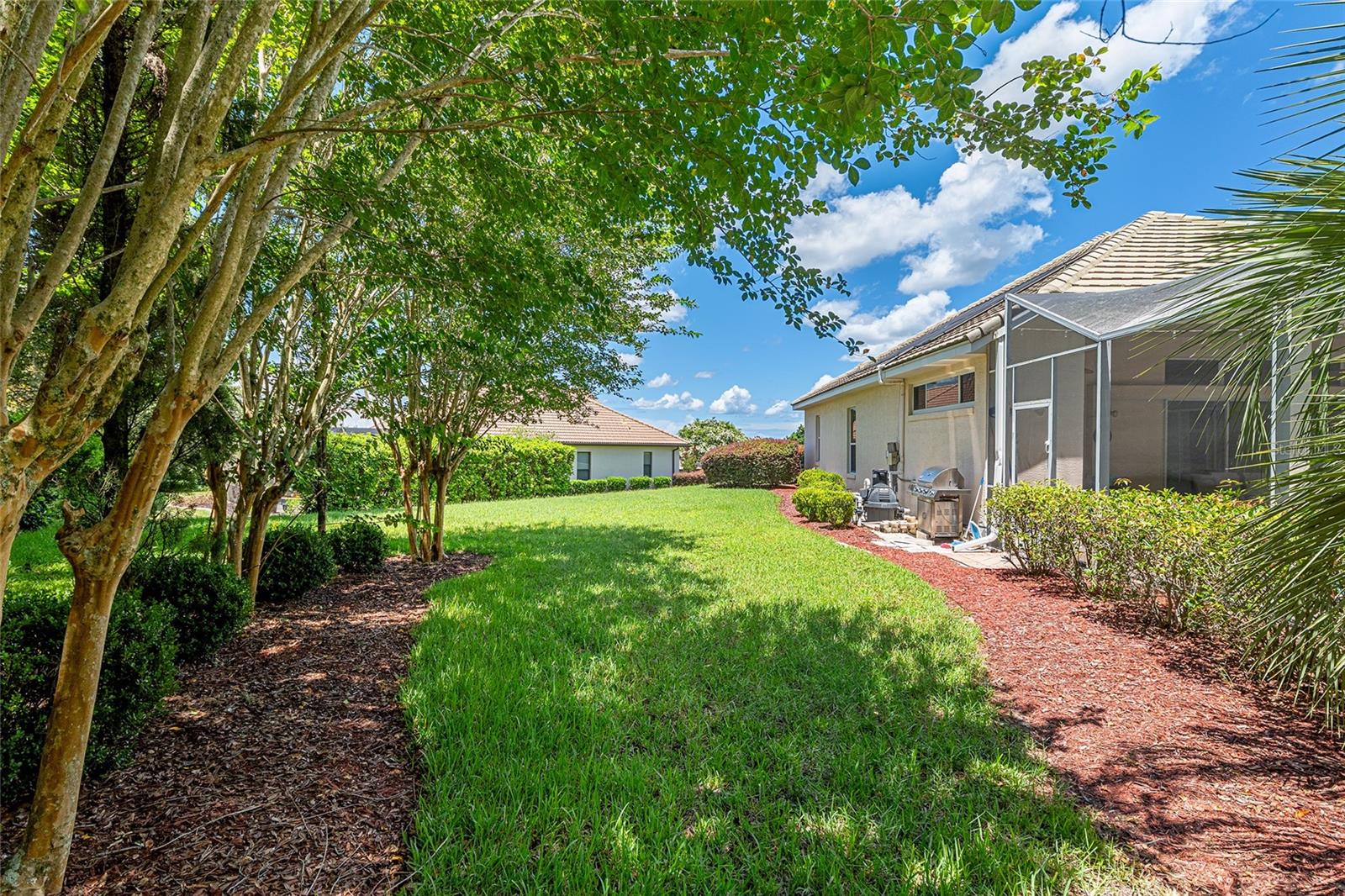 WOODSIDE - Residential