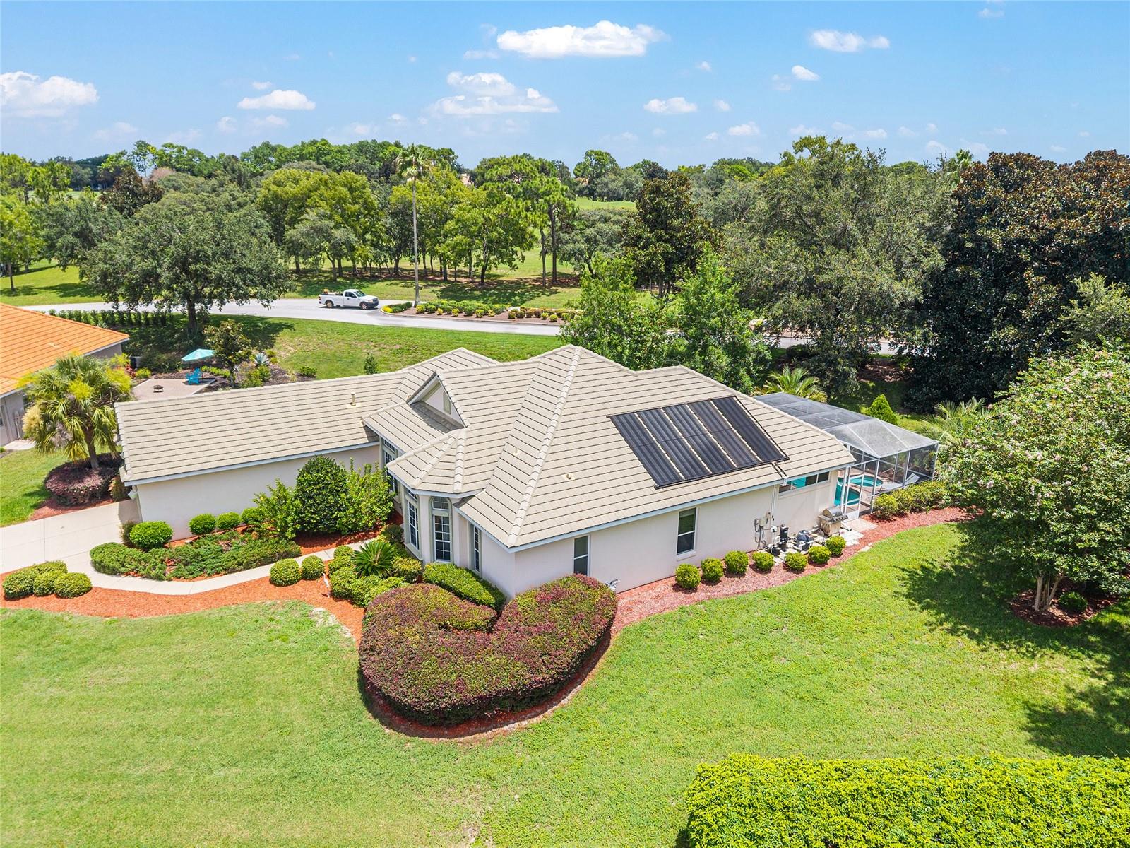 WOODSIDE - Residential