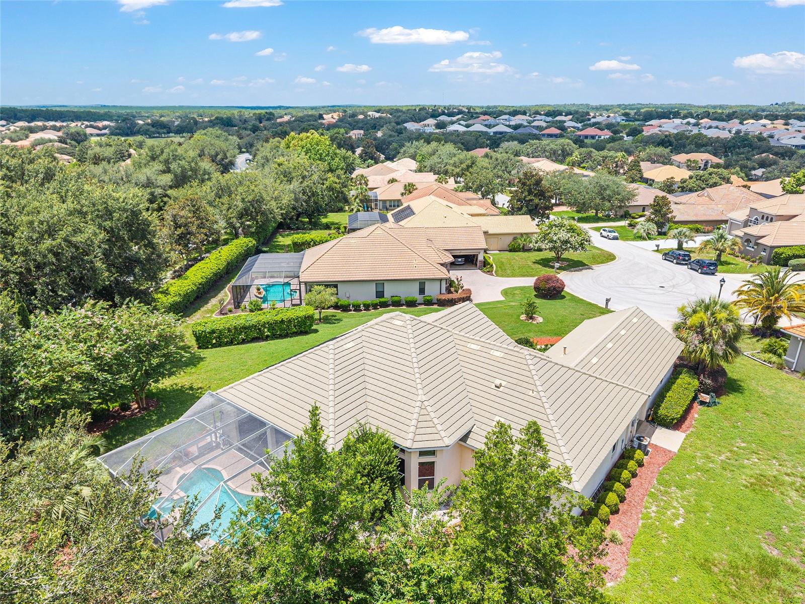 WOODSIDE - Residential