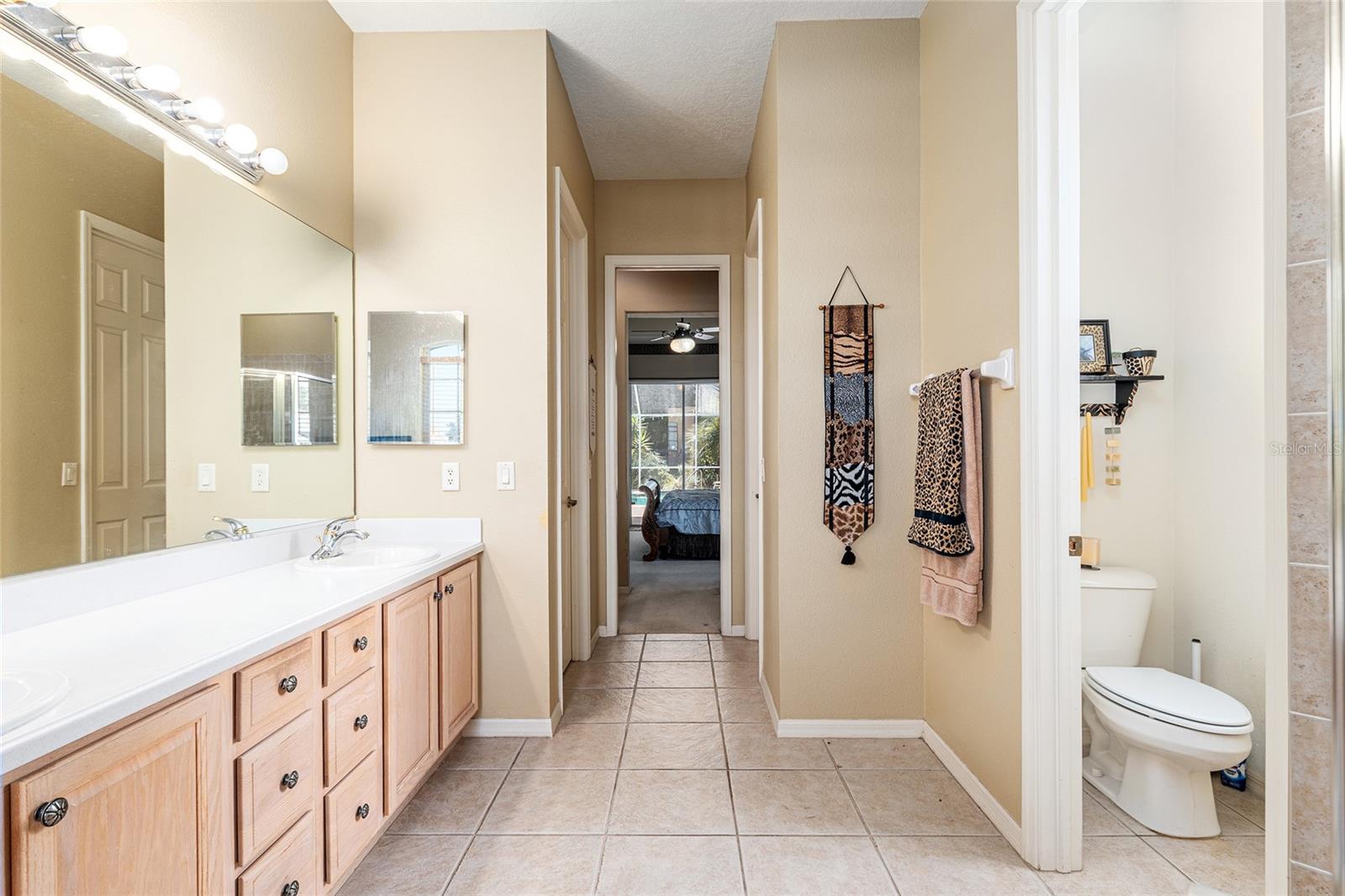 WOODSIDE - Residential