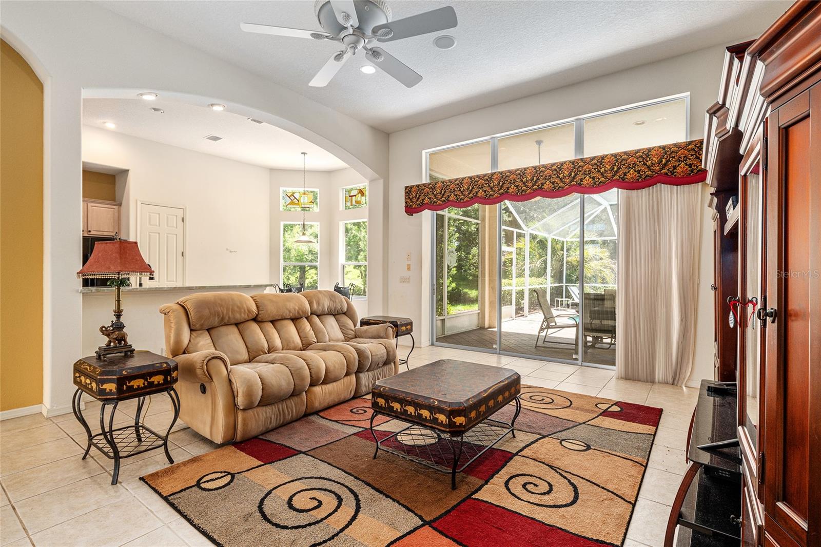 WOODSIDE - Residential