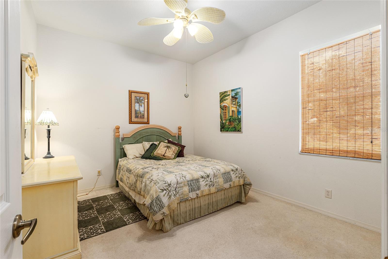 WOODSIDE - Residential