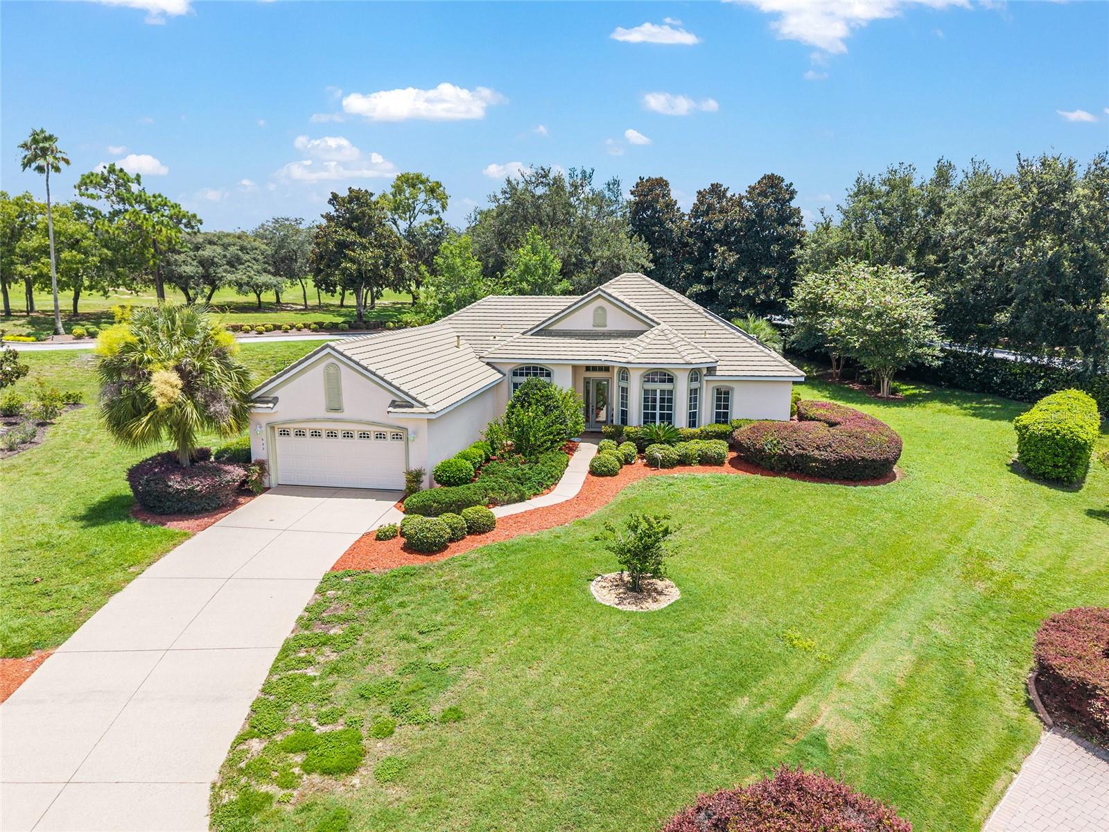 WOODSIDE - Residential