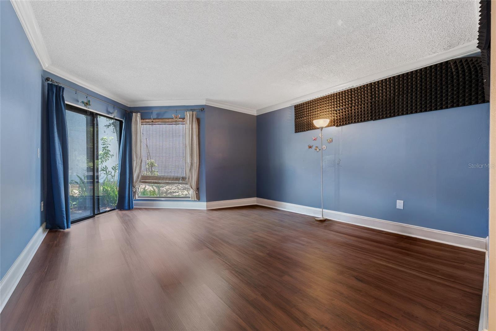 LEMON TREE CONDO SEC 01 - Residential