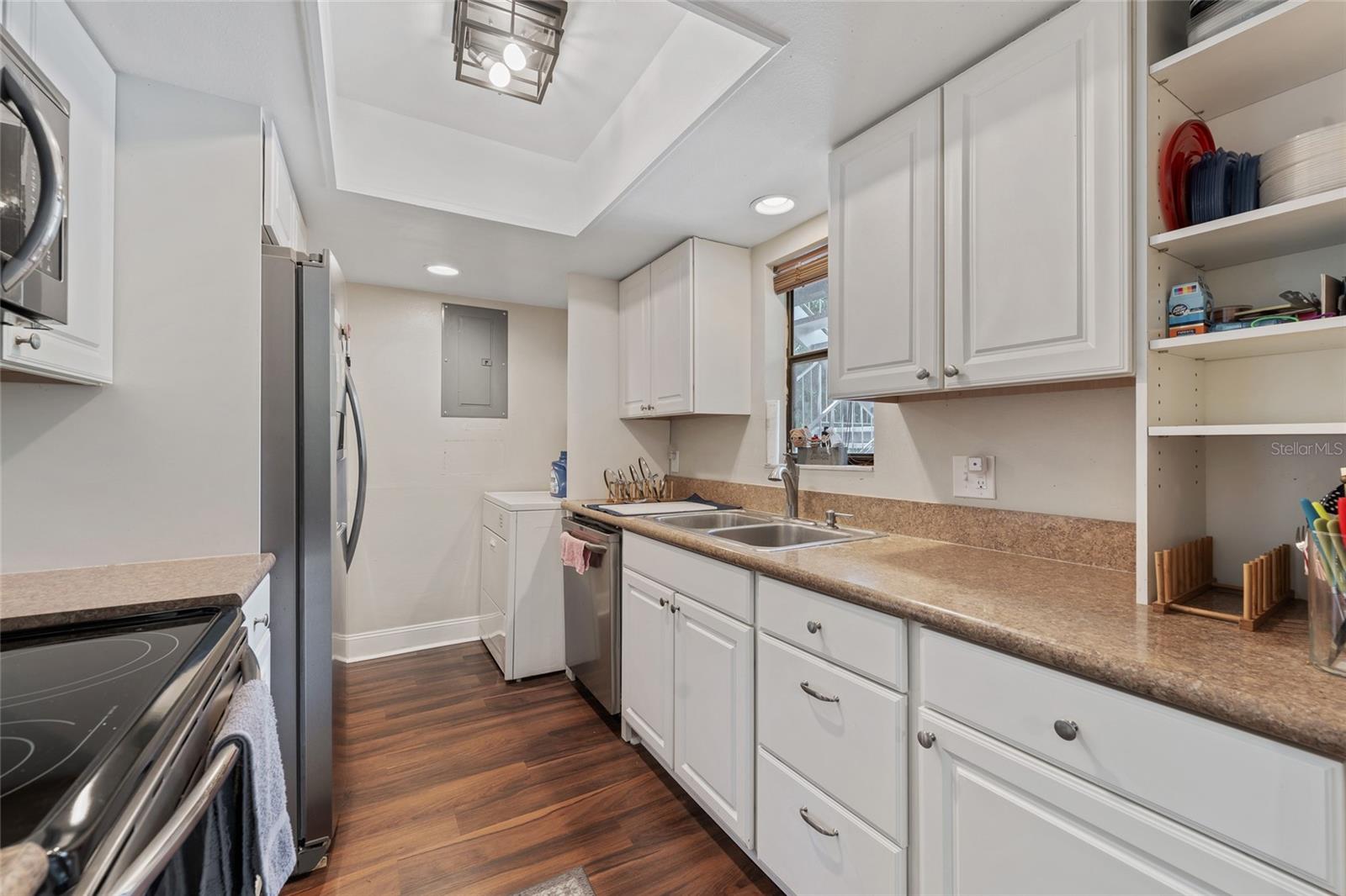 LEMON TREE CONDO SEC 01 - Residential