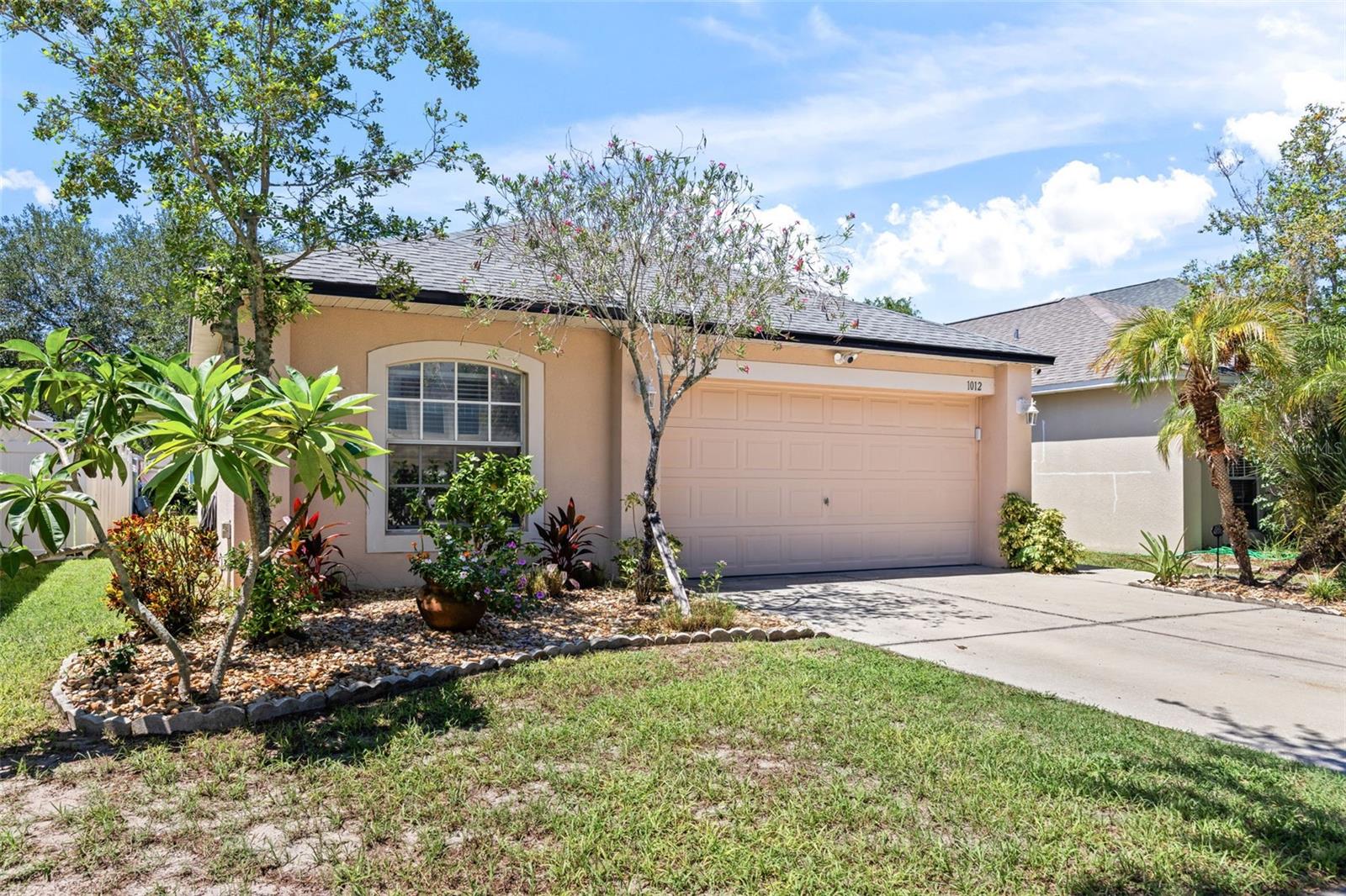 1012 BRENTON LEAF DRIVE