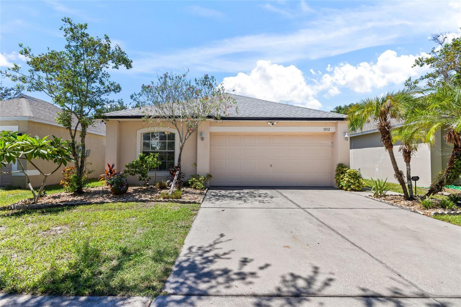 1012 BRENTON LEAF DRIVE