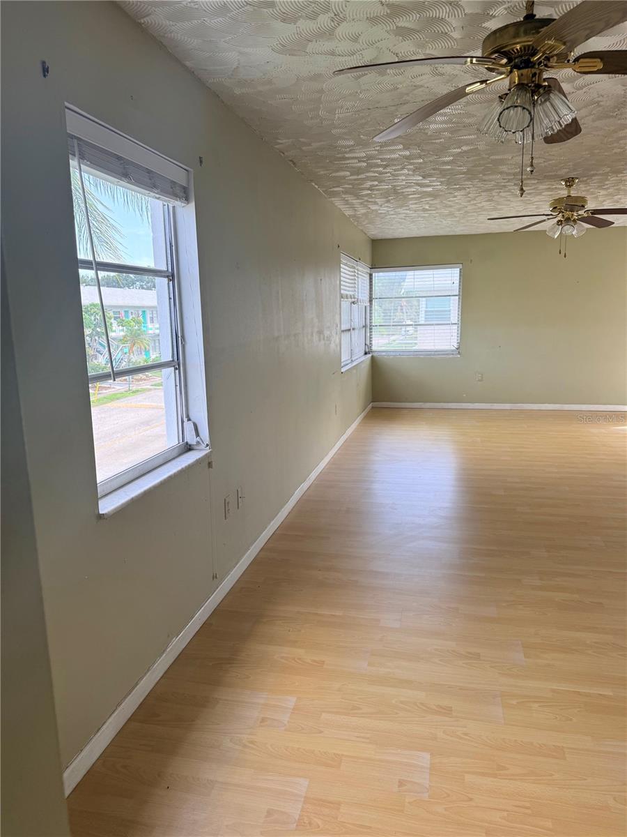 TOWN APTS CONDO - Residential