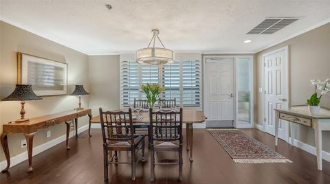 Condominium in SARASOTA FL 1255 GULFSTREAM AVENUE 12.jpg