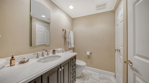 Condominium in SARASOTA FL 1255 GULFSTREAM AVENUE 28.jpg