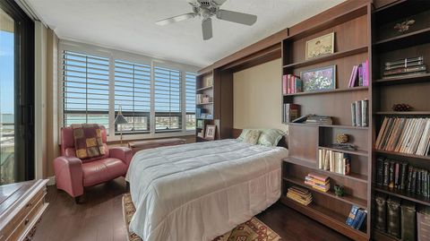 Condominium in SARASOTA FL 1255 GULFSTREAM AVENUE 27.jpg