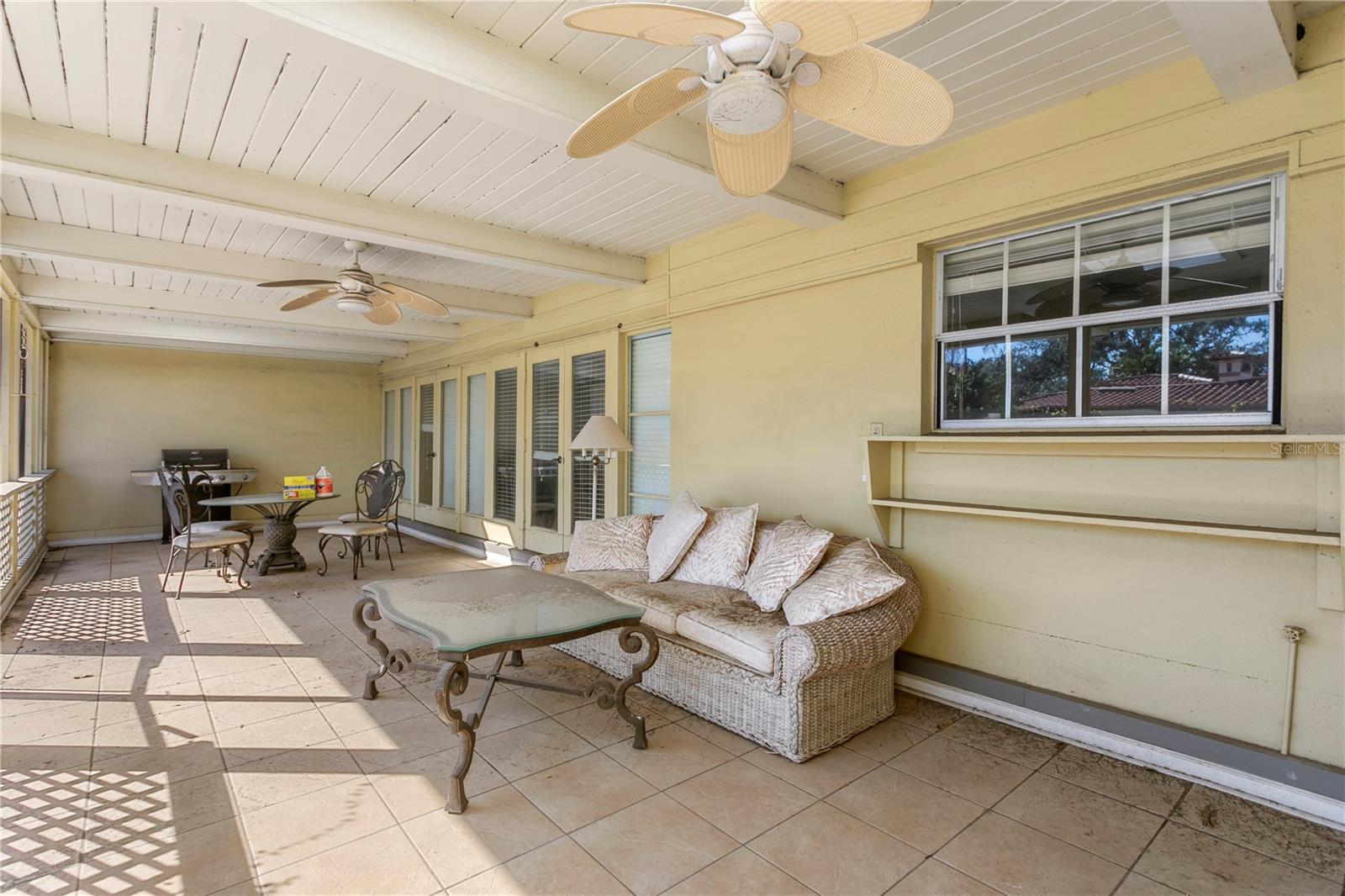 SNELL ISLE BRIGHTWATERS SEC 2 - Residential