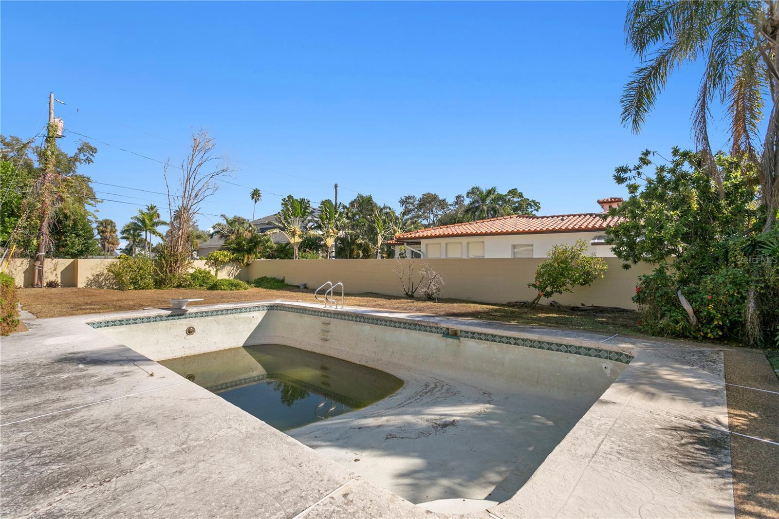 SNELL ISLE BRIGHTWATERS SEC 2 - Residential