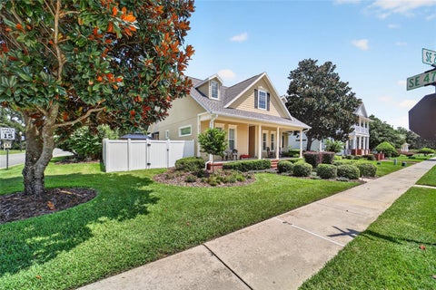 Tiny photo for 4713 SE 28th Street, Ocala, FL 34480 (MLS # OM731034)